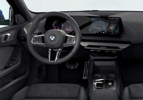 BMW 120, 2025