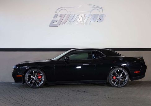 Dodge Challenger, 2022