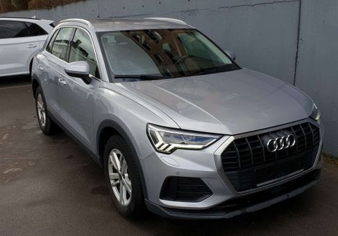 Audi Q3, 2022