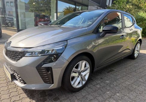 Renault Clio, 2025