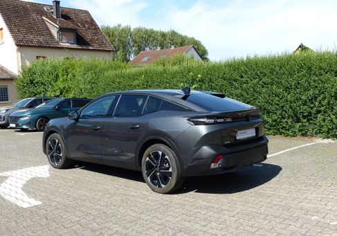 Peugeot 408, 2023