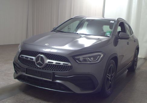 Mercedes-Benz GLA 220, 2023