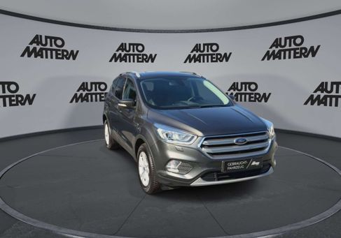 Ford Kuga, 2019