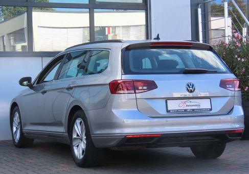 Volkswagen Passat Variant, 2020