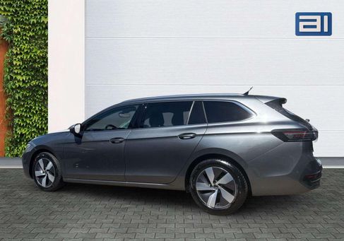 Volkswagen Passat, 2025