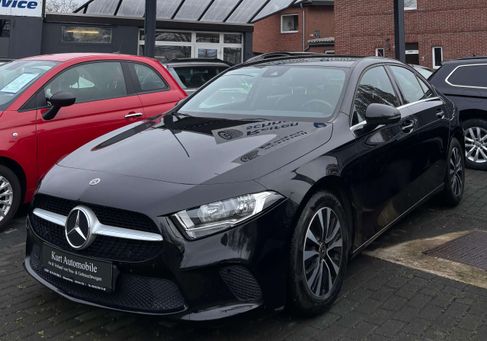 Mercedes-Benz A 180, 2020