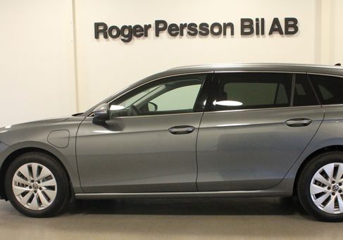 Volkswagen Passat Variant, 2025 2