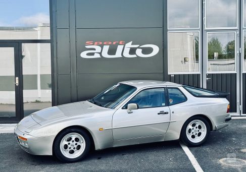 Porsche 944, 1985