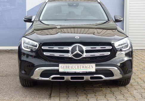 Mercedes-Benz GLC 200, 2021