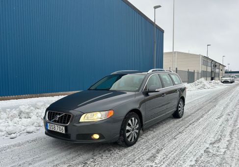 Volvo V70, 2008