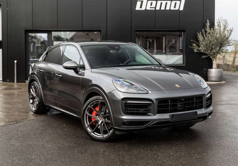 Porsche Cayenne, 2023