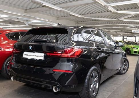 BMW 118, 2023 2