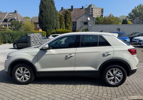 Volkswagen T-Roc, 2023