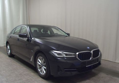 BMW 530, 2021