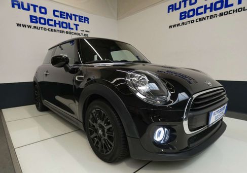 MINI ONE, 2019