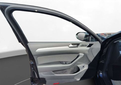 Volkswagen Passat Variant, 2022 3