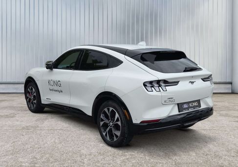 Ford Mustang Mach-E, 2022
