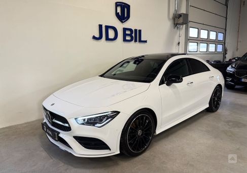 Mercedes-Benz CLA 200, 2022