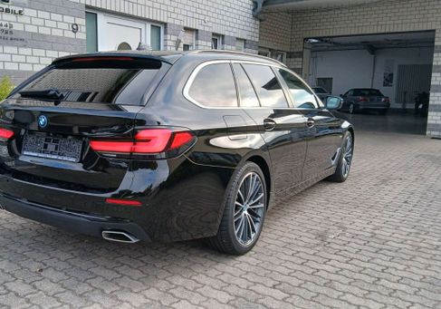 BMW 520, 2022