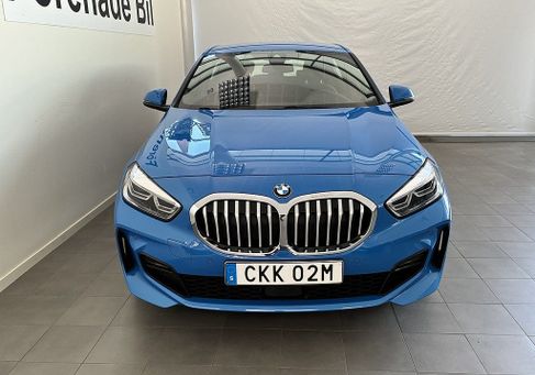 BMW 118, 2024 2