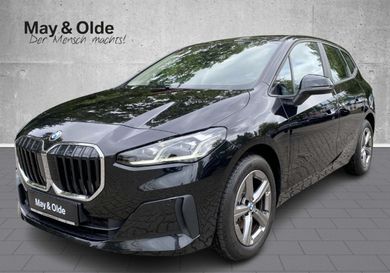 BMW 216, 2023