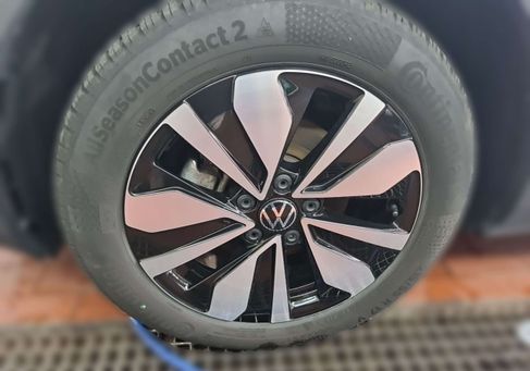 Volkswagen T-Roc, 2025
