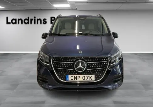 Mercedes-Benz V 300, 2026