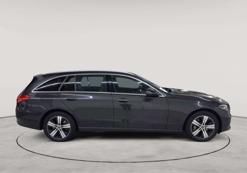 Mercedes-Benz C 300, 2023 3
