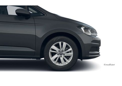 Volkswagen Touran, 2025 3