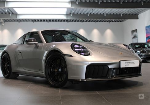Porsche 911, 2025