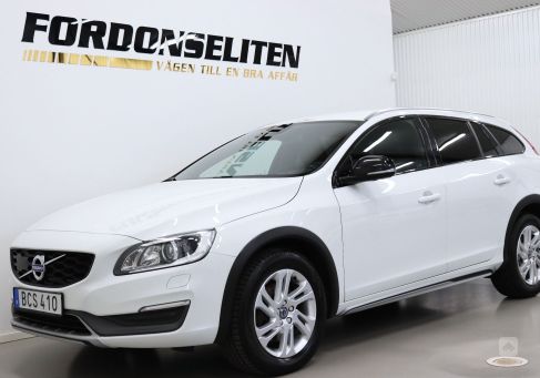 Volvo V60 Cross Country, 2016