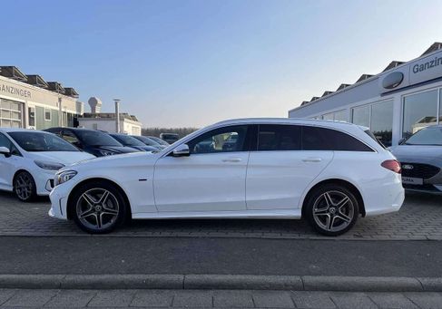 Mercedes-Benz C 300, 2020