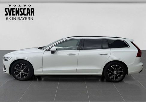 Volvo V60, 2022