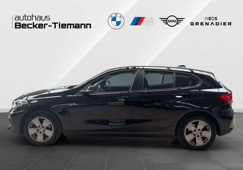 BMW 118, 2023 3