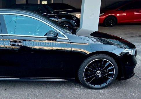 Mercedes-Benz A 200, 2022
