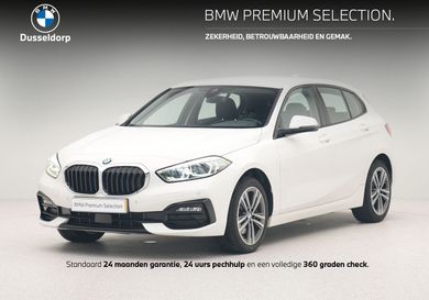 BMW 118, 2022