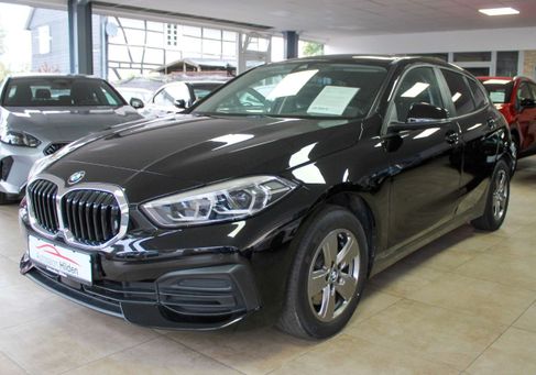 BMW 118, 2022 3