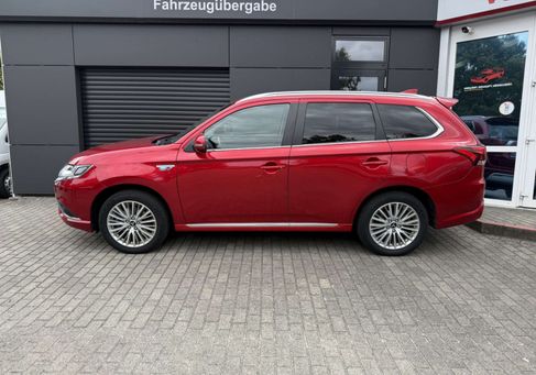 Mitsubishi Outlander, 2021
