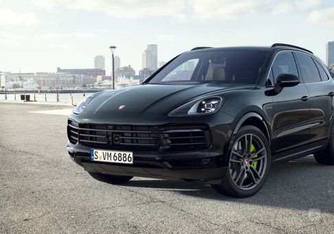 Porsche Cayenne, 2023