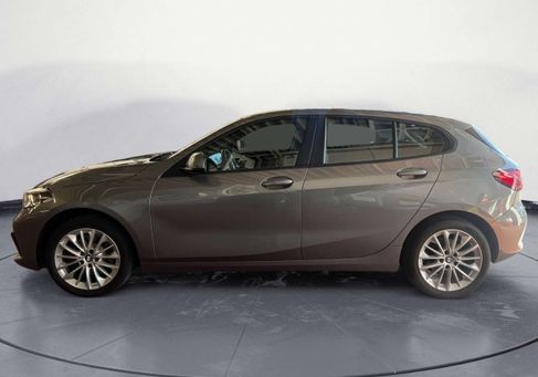 BMW 118, 2023