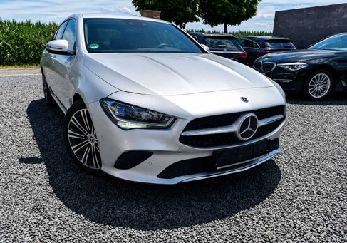 Mercedes-Benz CLA 220, 2021