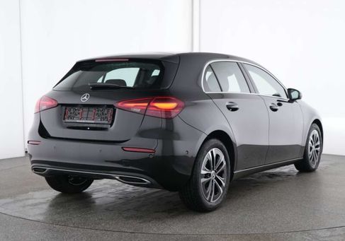 Mercedes-Benz A 180, 2025