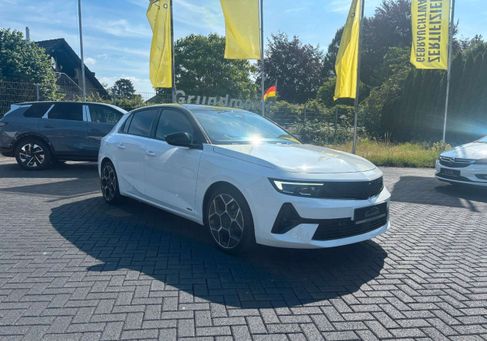 Opel Astra, 2022