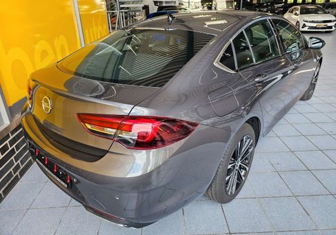 Opel Insignia, 2022 2