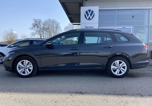 Volkswagen Golf, 2022