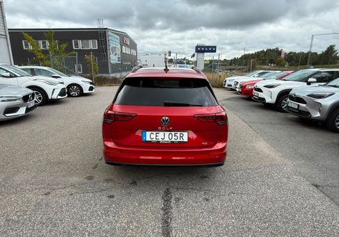 Volkswagen Golf, 2024 3