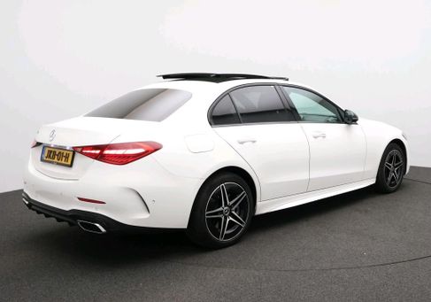 Mercedes-Benz C 300, 2025 2