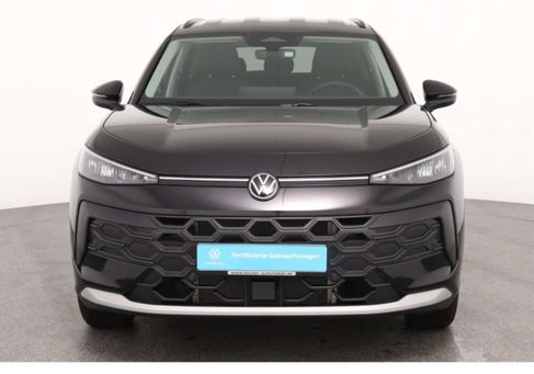 Volkswagen T-Roc, 2026 3