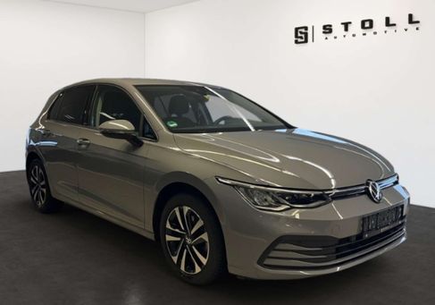Volkswagen Golf, 2021