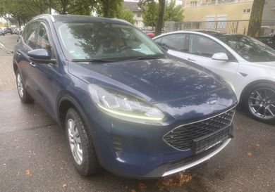 Ford Kuga, 2021